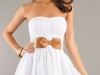 белое платье без бретелек