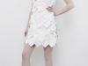 Белое кожаное платье
