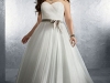 Свадебные платья 2012 для полных
