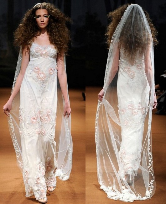 Свадебные платья айвори Claire Pettibone