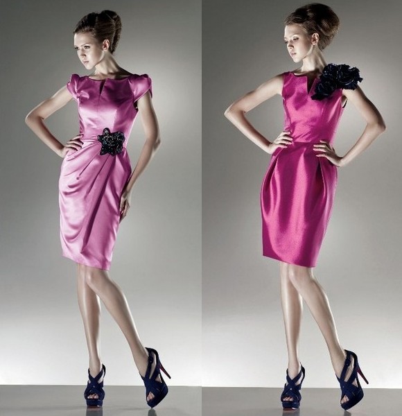 Короткое розовое платье