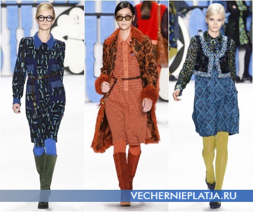 Платье с воротником в коллекции Anna Sui Осень-Зима 2012-2013