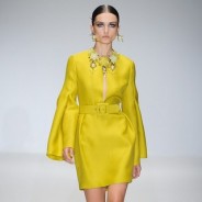 Желтое платье в сезоне Весна-Лето 2013: яркие мотивы для каждой модницы